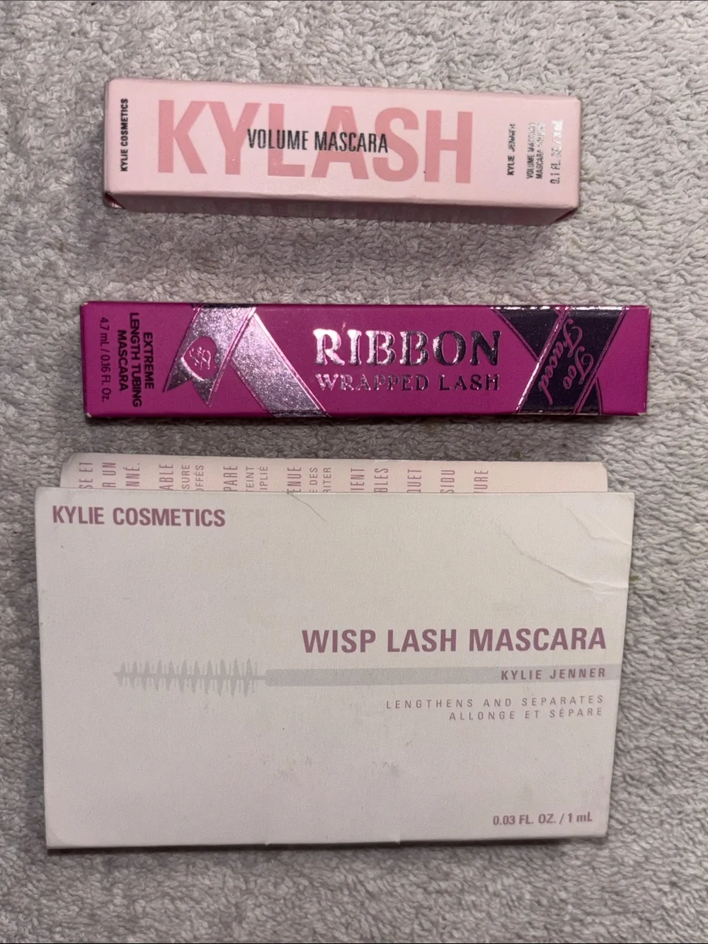 Kylie Cosmetics Wisp Lash Mascara - Light Pink & Metallic Pink Packaging